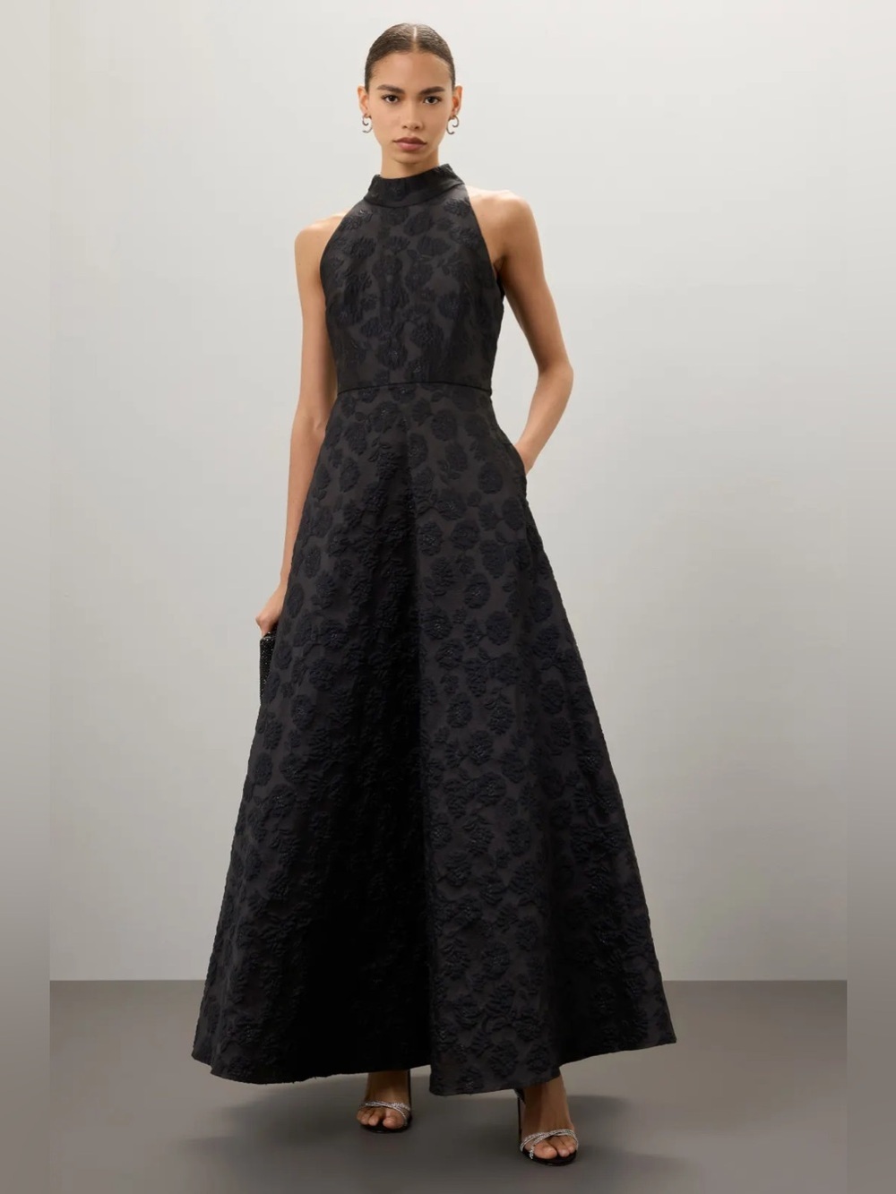 RTR ML Monique Lhuillier High Neck Jacquard Gown (0363)